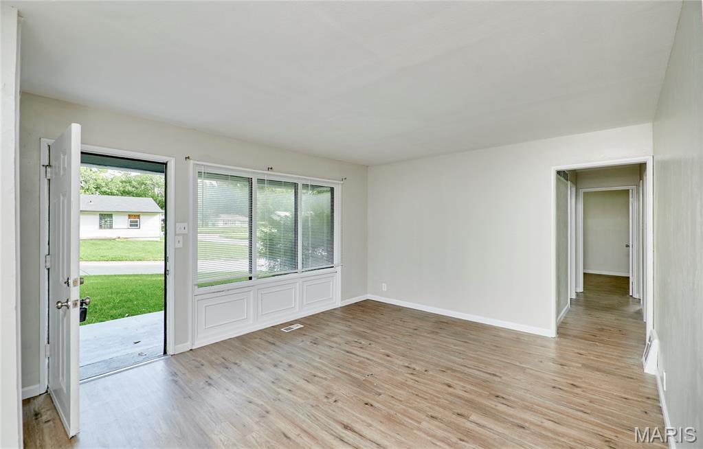 Oakwood Park 2 - Residential Lease