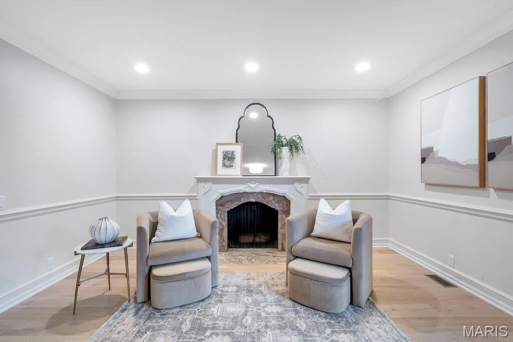 Meadowbrook Country Club Estates - Residential