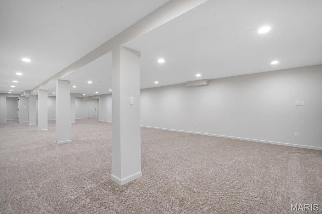 Meadowbrook Country Club Estates - Residential