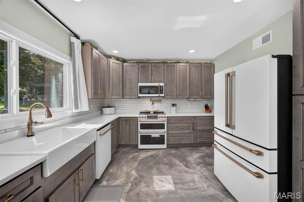 Lakewood Hills Sub - Residential