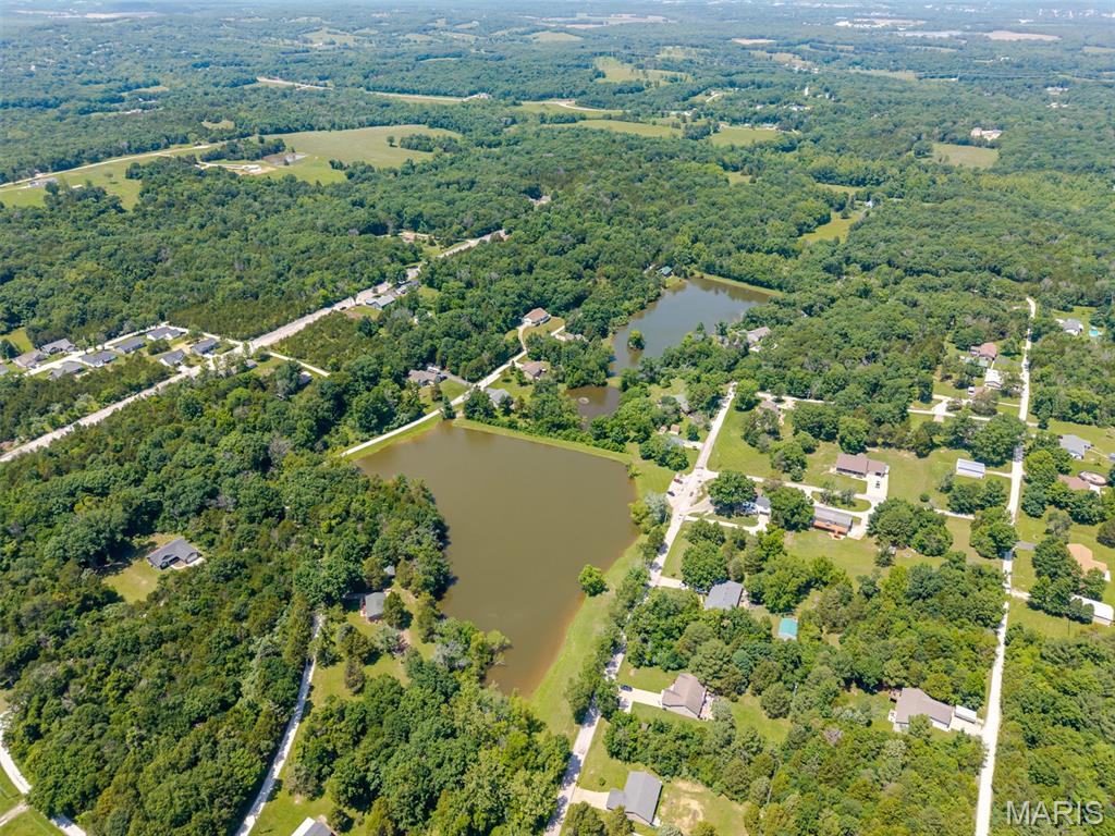 Evergreen Lakes - Land