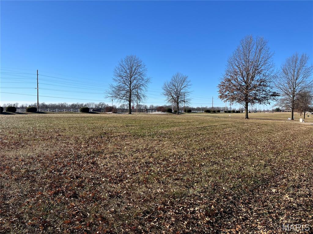 Build your dream home just outside Troy. 8/10 acre lot with all utilities available including public water and community sewer. Lot lays well. The development is completely sold out and your only chance to buy your own piece for your future plans.