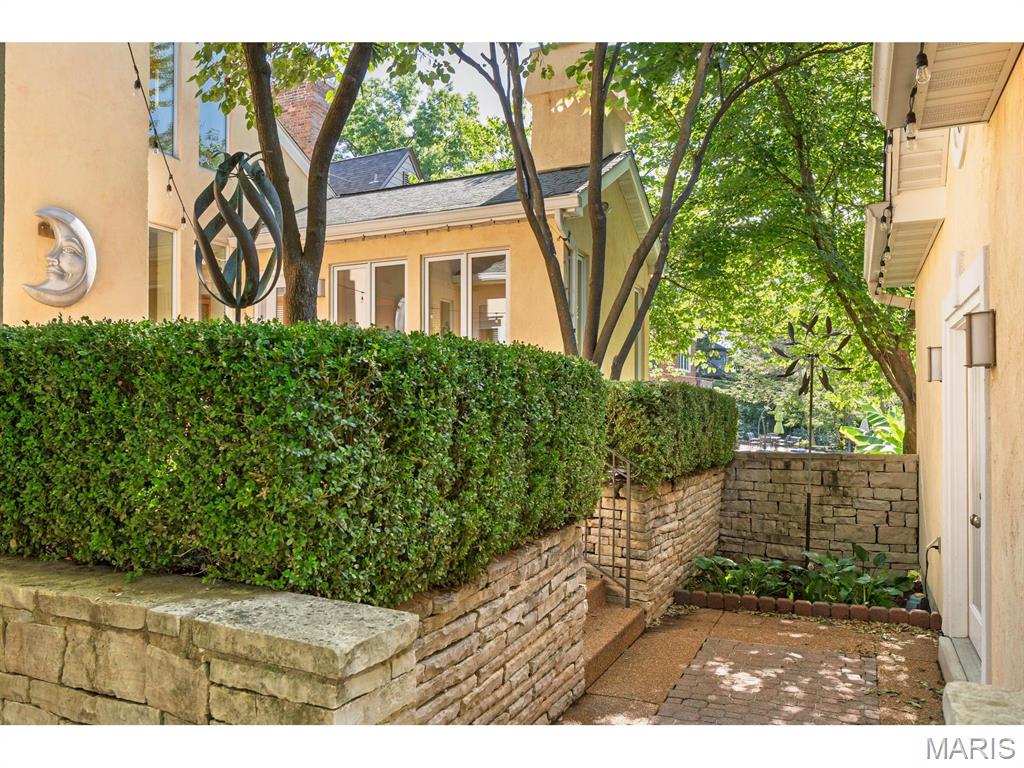 Maryland Terrace - Residential