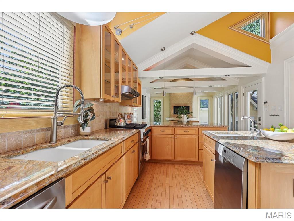 Maryland Terrace - Residential