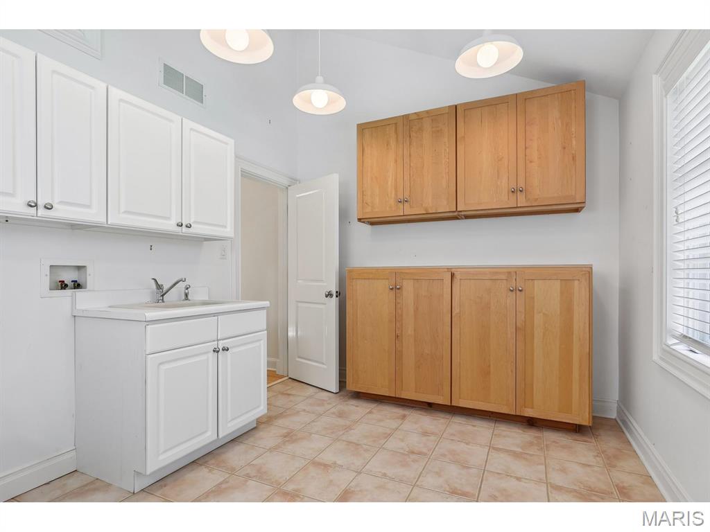 Maryland Terrace - Residential