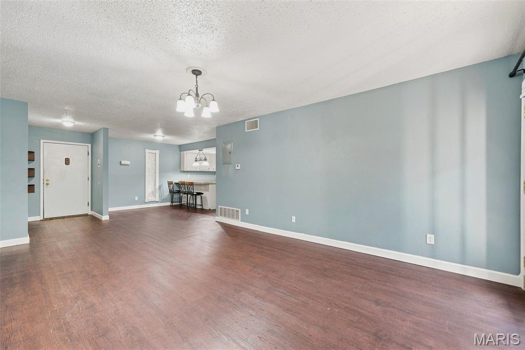 Heritage Garden Condos - Residential
