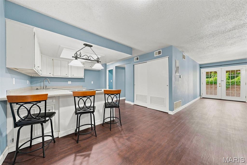 Heritage Garden Condos - Residential
