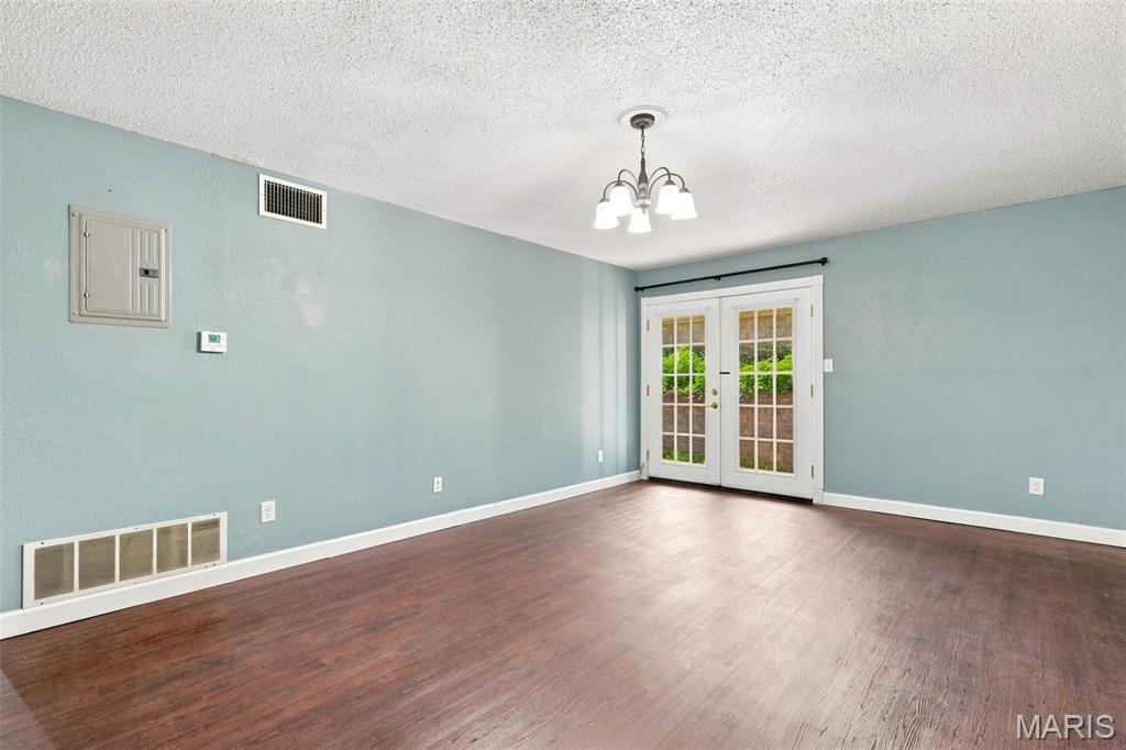 Heritage Garden Condos - Residential