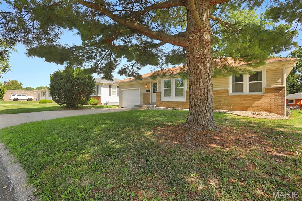 Montclaire - Residential