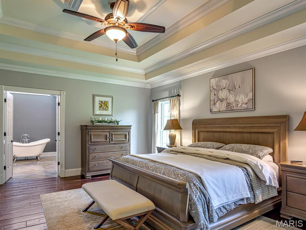 Stone Cliff Manor - Residential