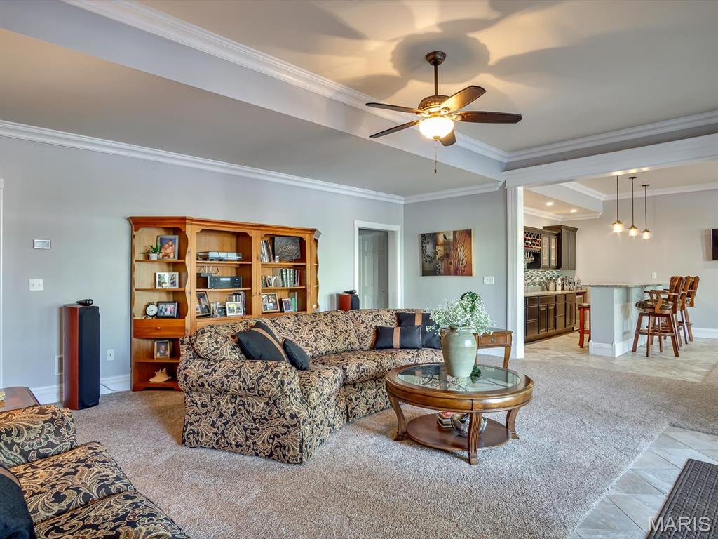 Stone Cliff Manor - Residential