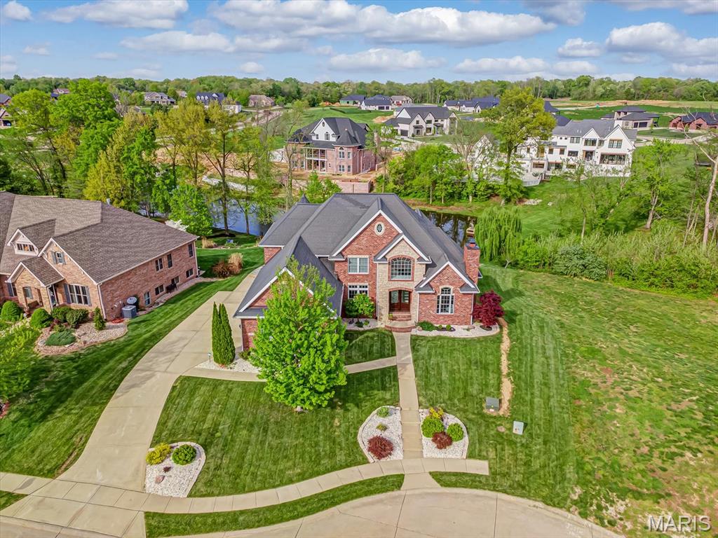 Stone Cliff Manor - Residential