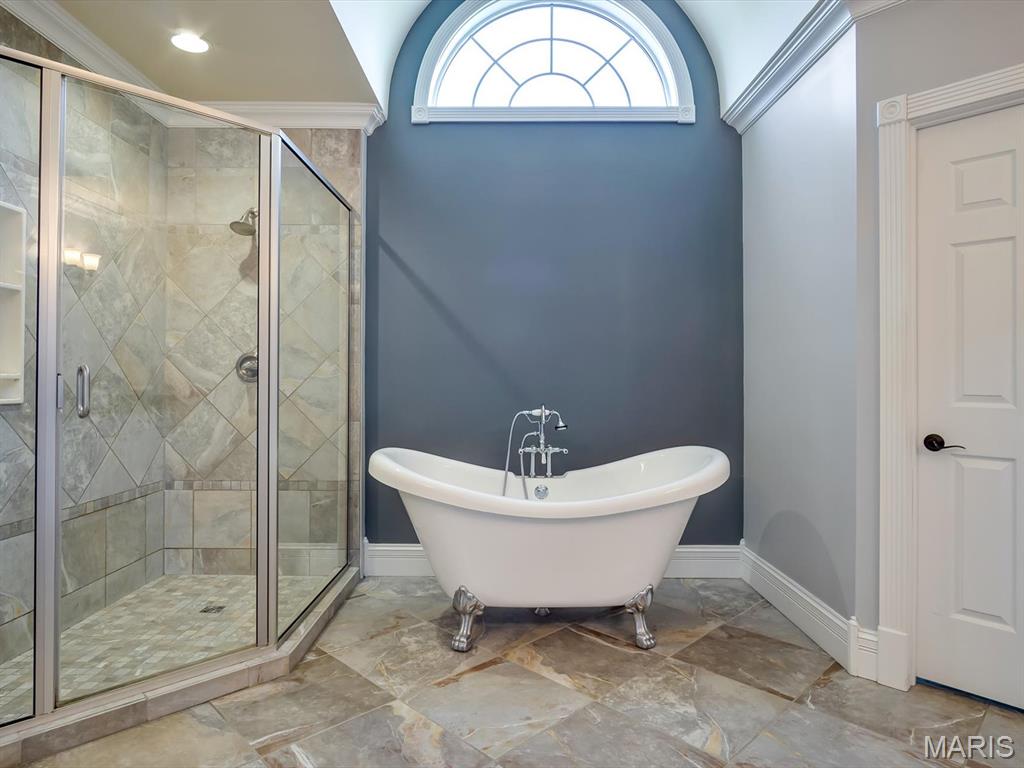 Stone Cliff Manor - Residential
