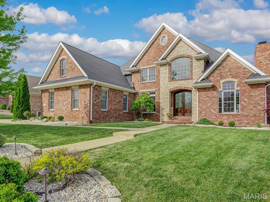 Stone Cliff Manor - Residential