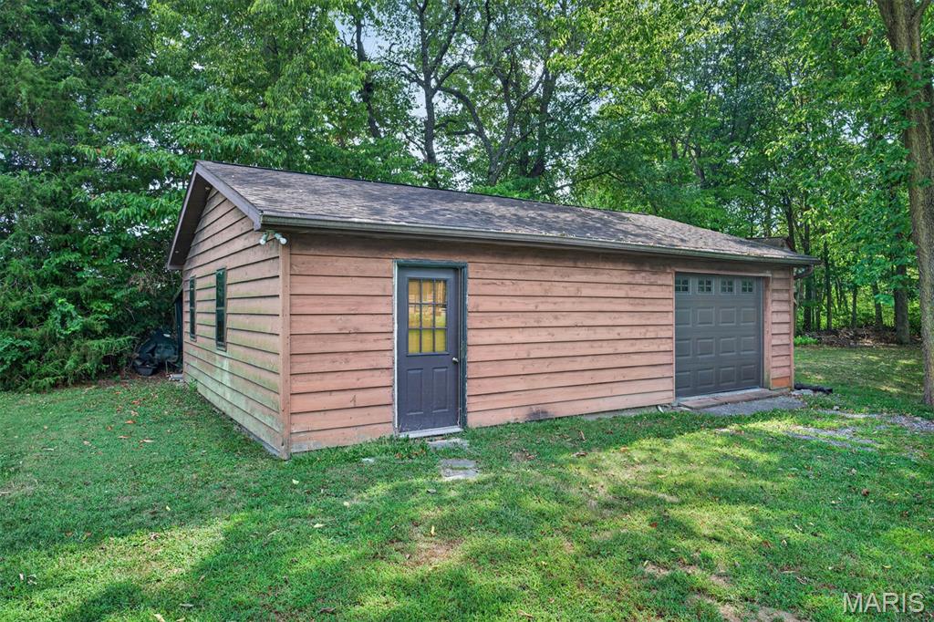 Country Manor 2nd Sub - Residential