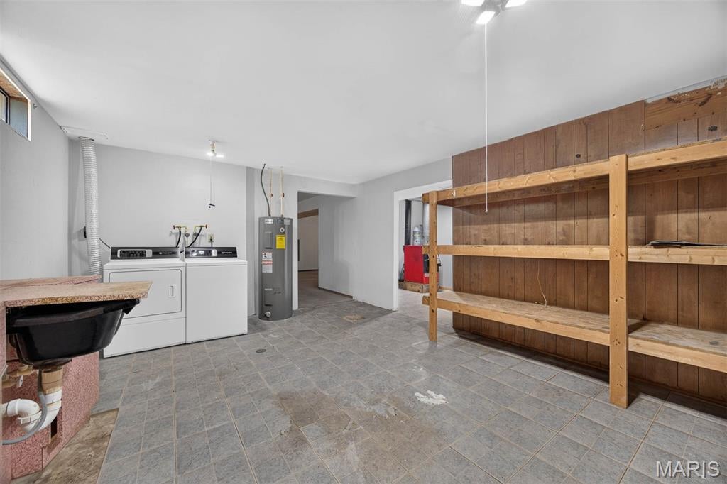 Country Manor 2nd Sub - Residential