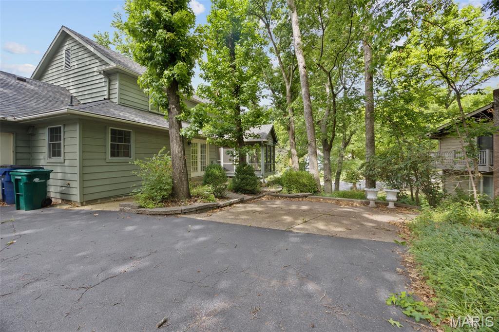 Dougherty Woods - Residential