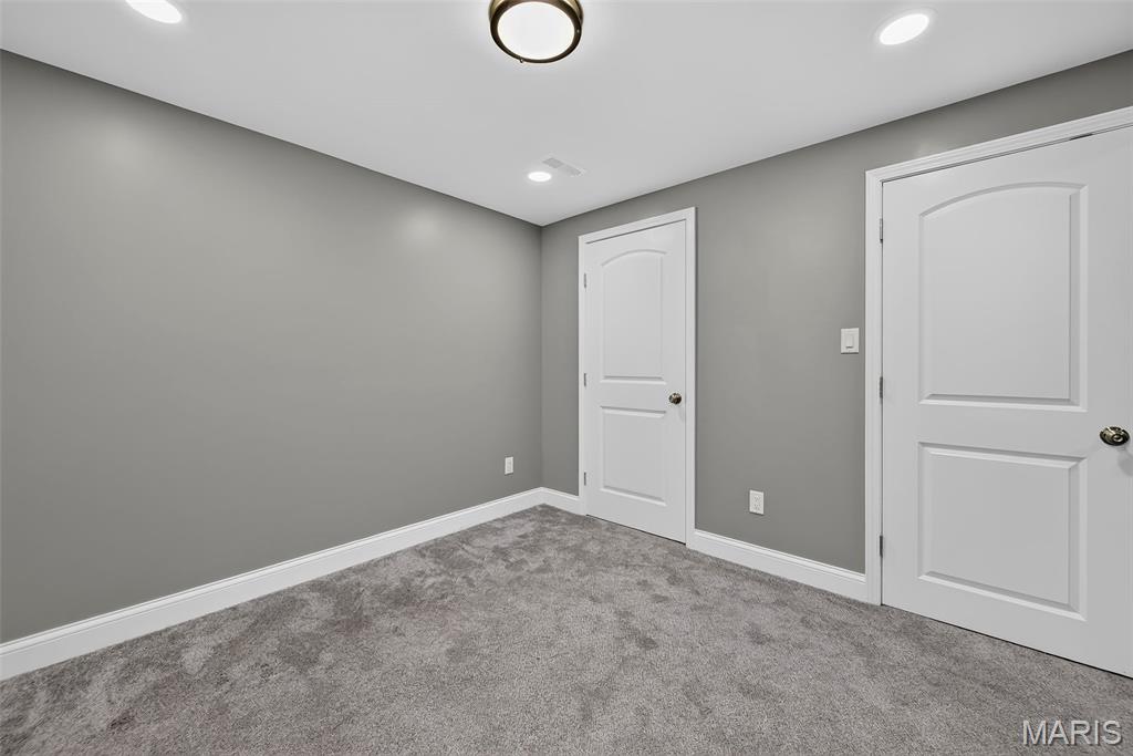 Burtonwood Manor 2 Condo - Residential