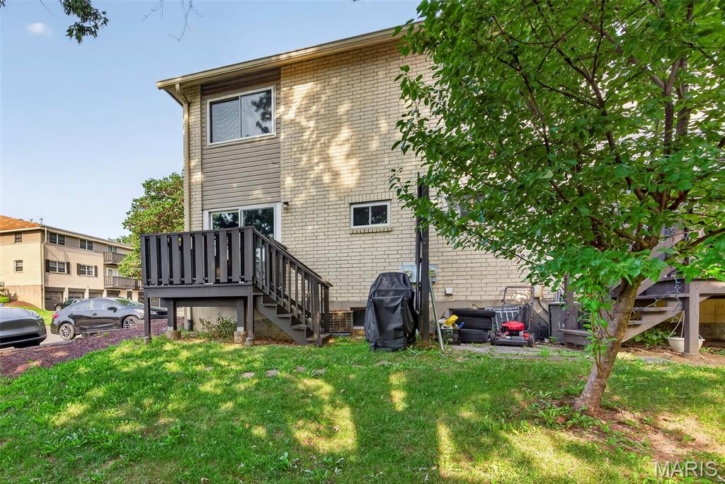 Burtonwood Manor 2 Condo - Residential
