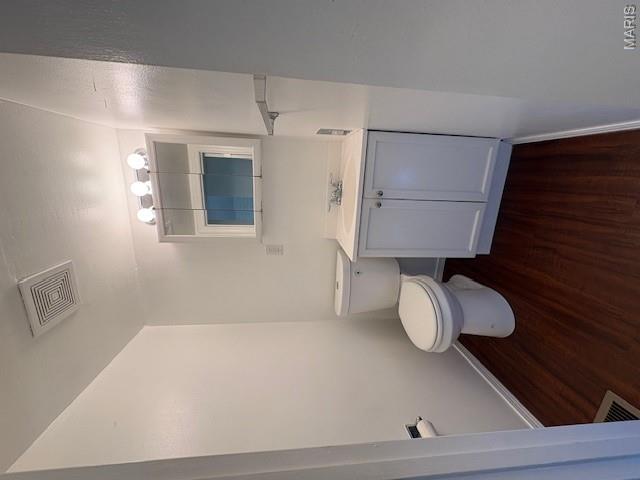 Carleton Arms Condo - Residential