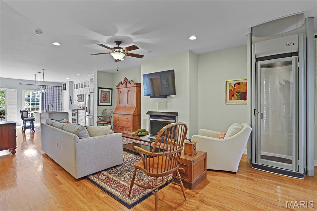 Gannon Place Twnhs Condo - Residential