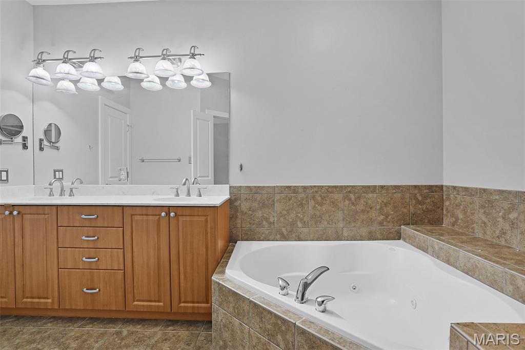 Gannon Place Twnhs Condo - Residential