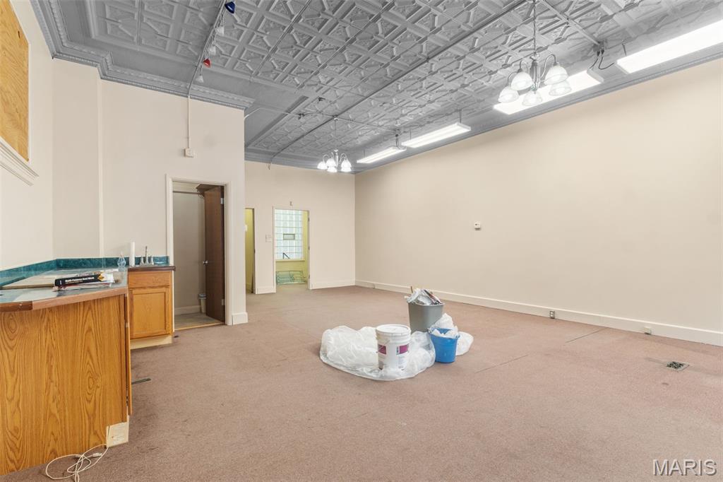Grand Meramec Park Add - Commercial Sale