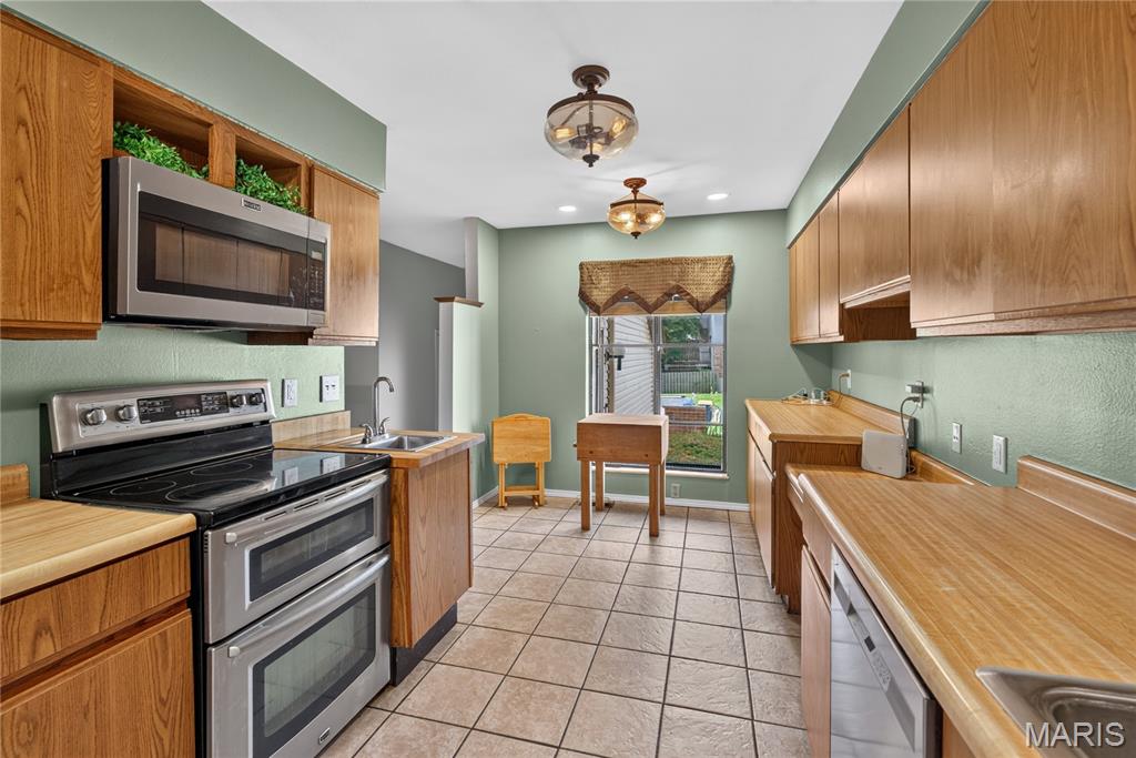 Westport Crossing Condo Three - Residential