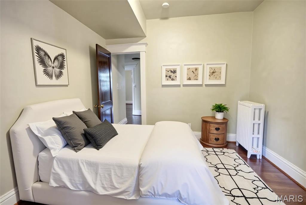 Morrison & Peugnets - Residential Income