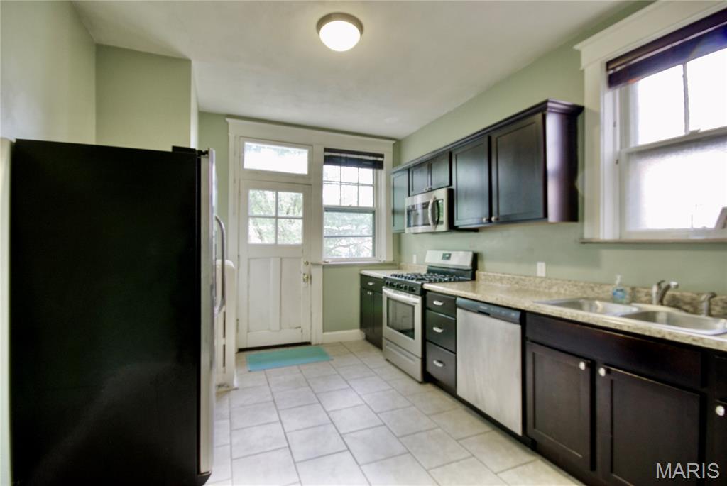 Morrison & Peugnets - Residential Income