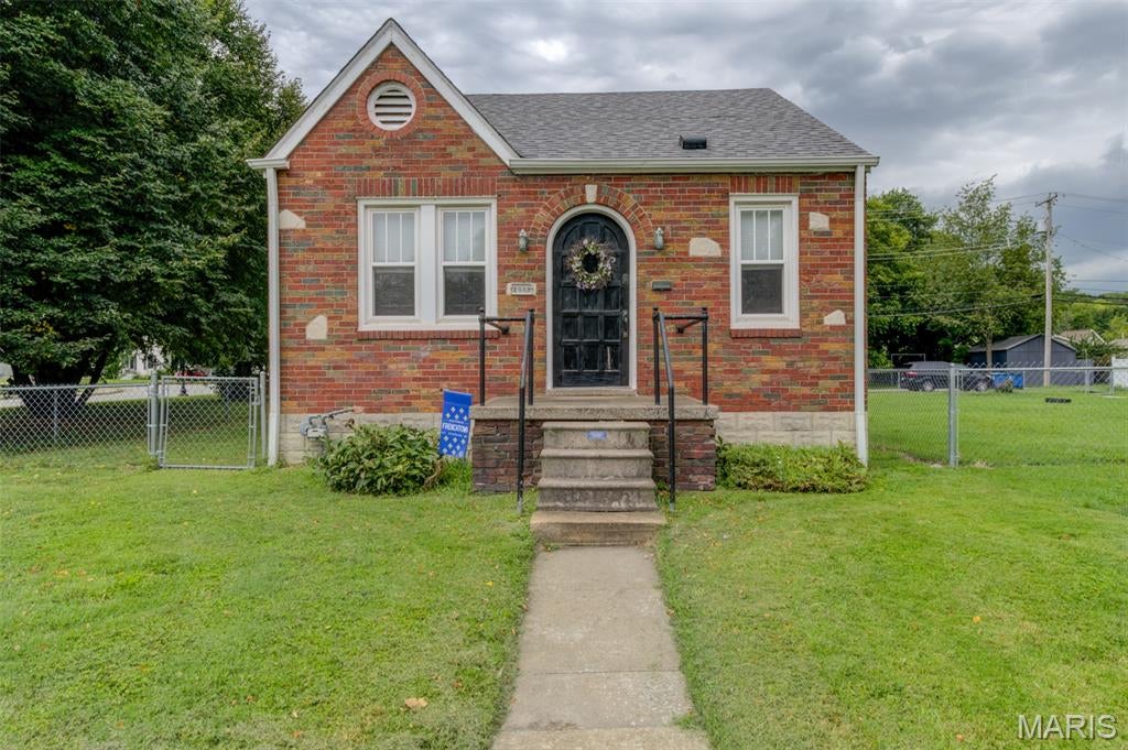 Roosevelt Place - Residential