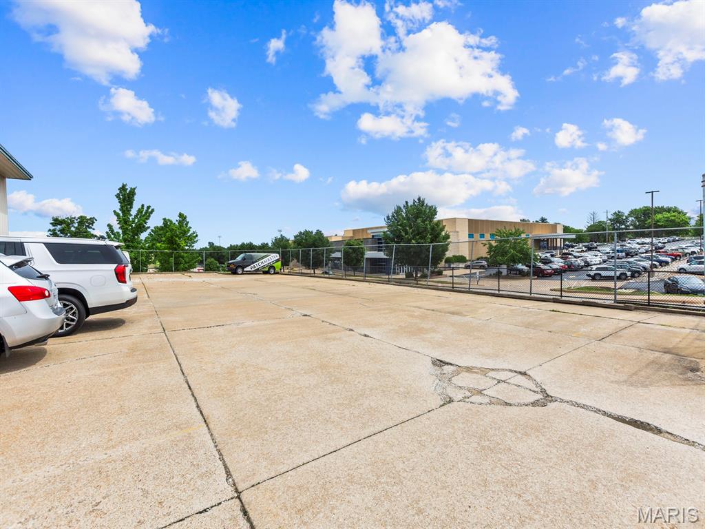 North Central Ind Park - Commercial Sale