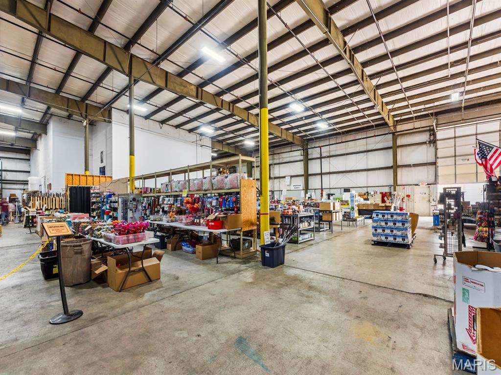 North Central Ind Park - Commercial Sale