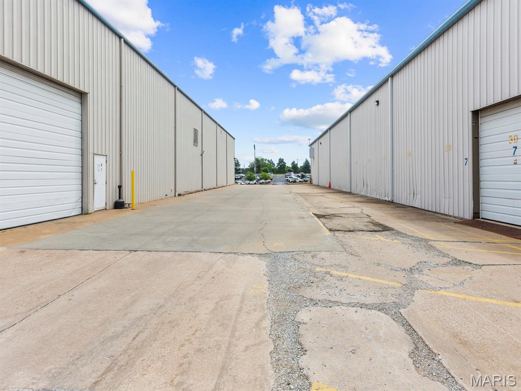 North Central Ind Park - Commercial Sale