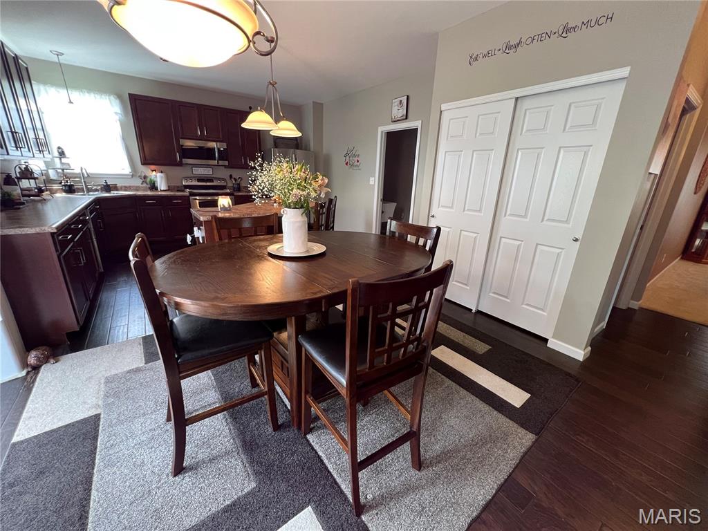 Kingsridge Estates Five - Residential