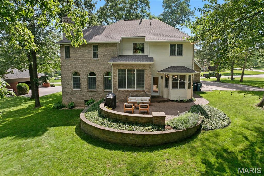 Vintage Forest - Residential