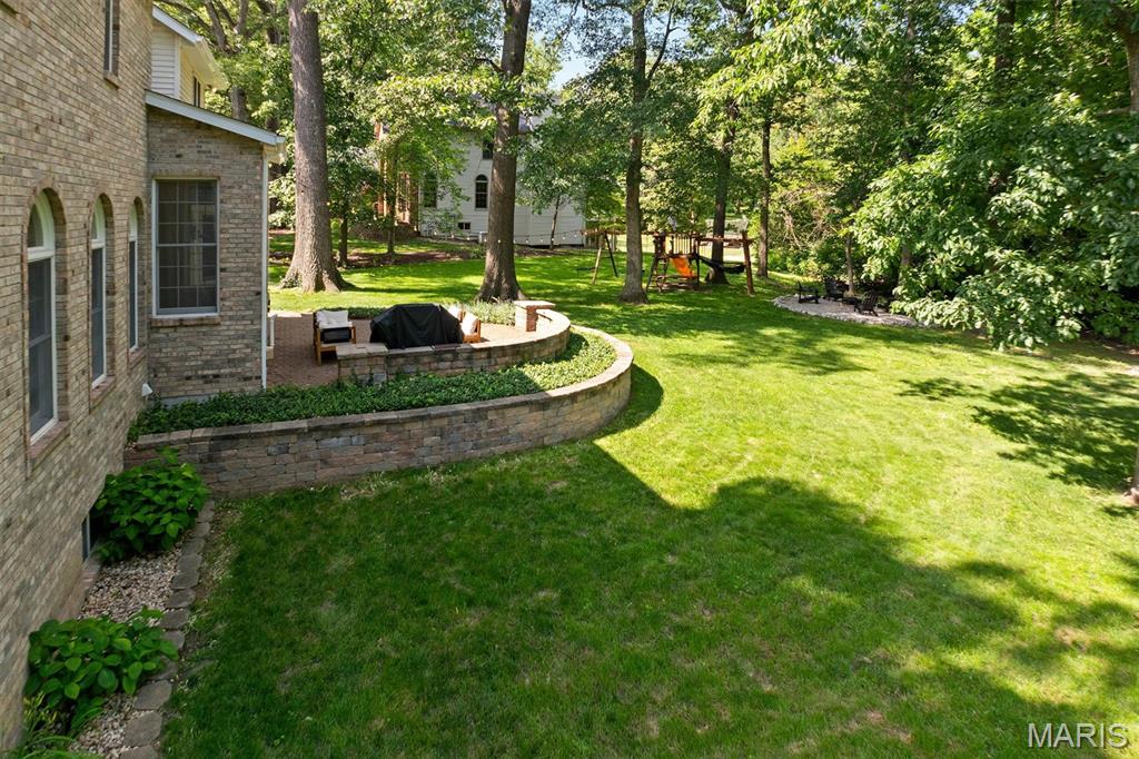 Vintage Forest - Residential
