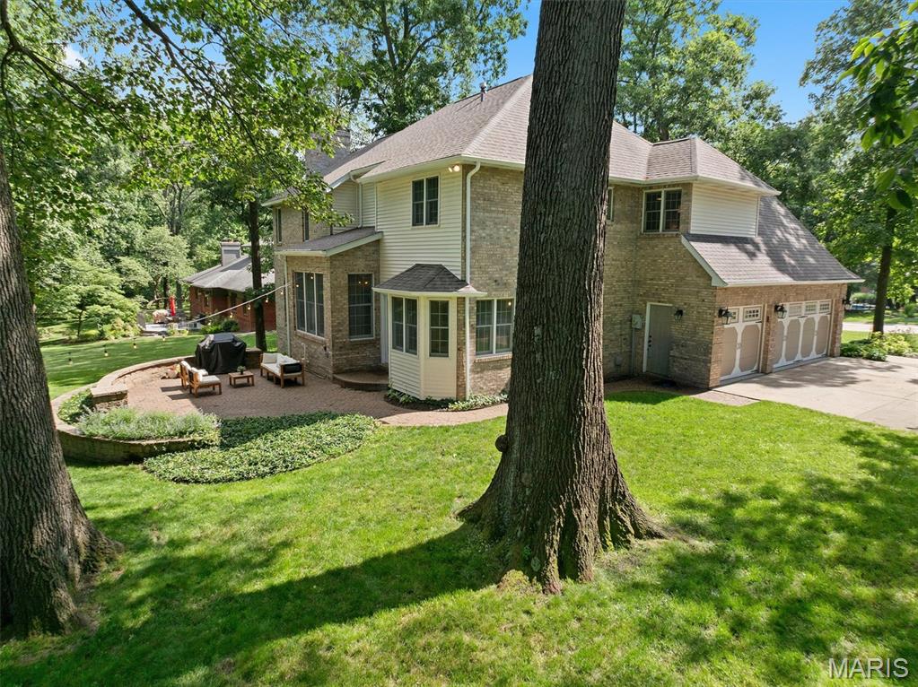 Vintage Forest - Residential