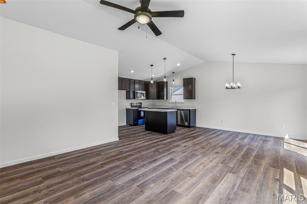 Hawk Ridge Estates - Residential