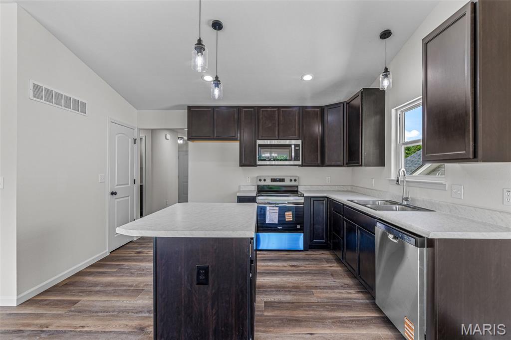 Hawk Ridge Estates - Residential