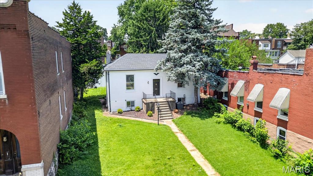 St Louis Commons Add - Residential
