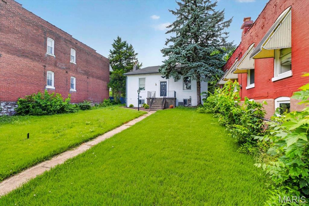 St Louis Commons Add - Residential