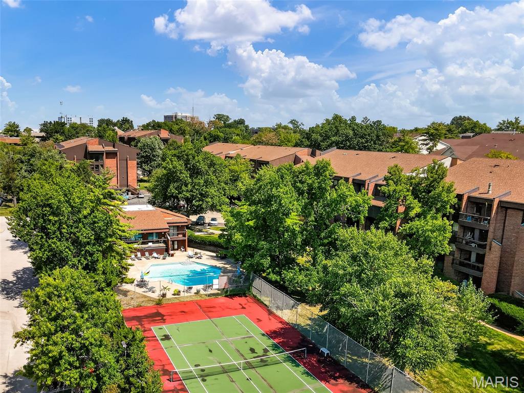 Coeur De Royale Condo Ph Iii - Residential
