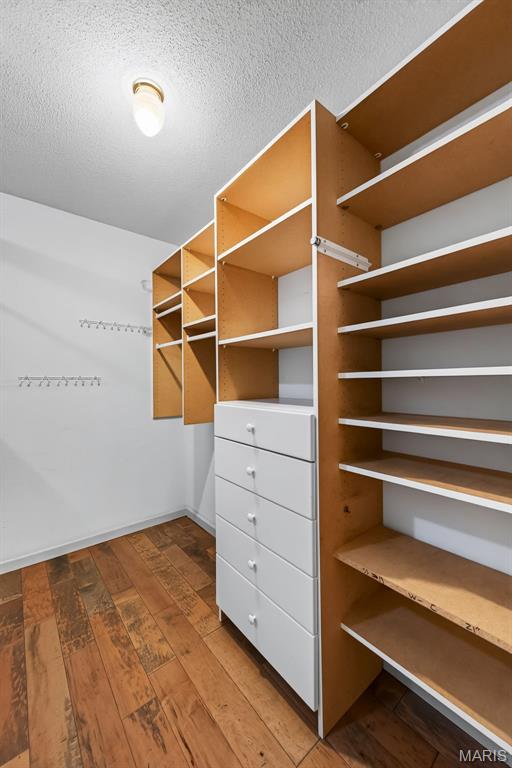 Coeur De Royale Condo Ph Iii - Residential