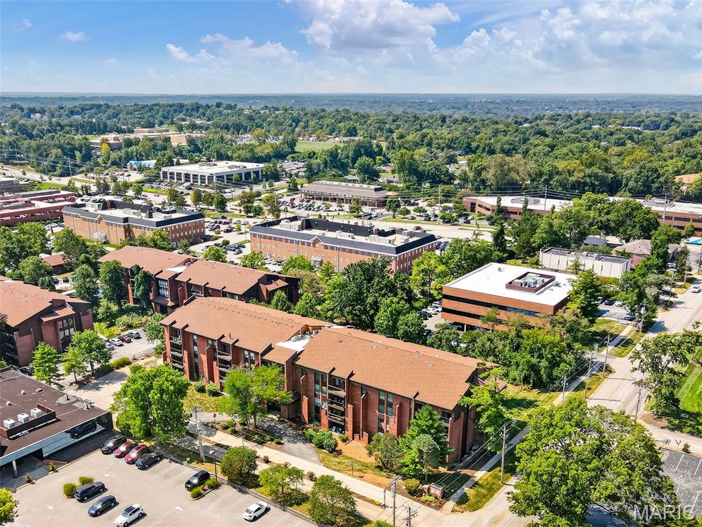 Coeur De Royale Condo Ph Iii - Residential