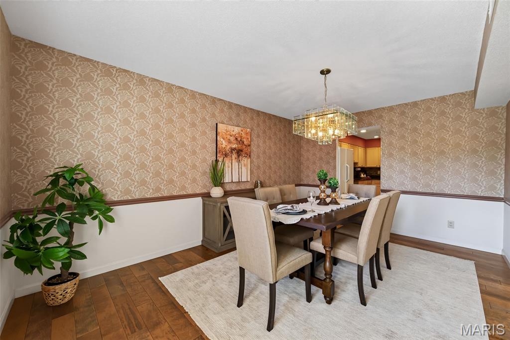 Coeur De Royale Condo Ph Iii - Residential