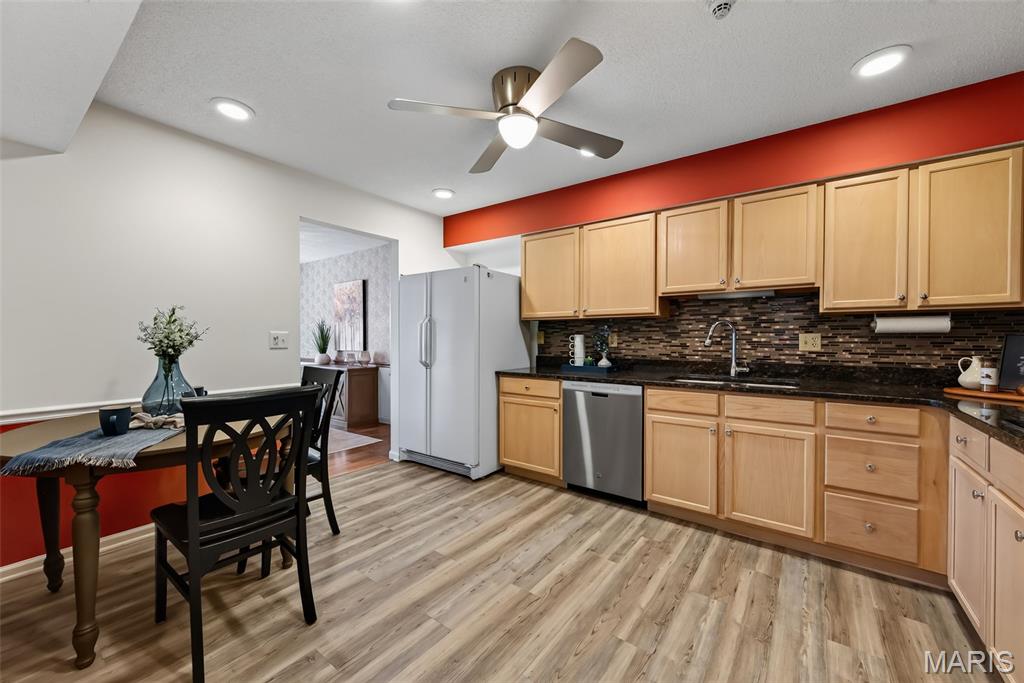 Coeur De Royale Condo Ph Iii - Residential