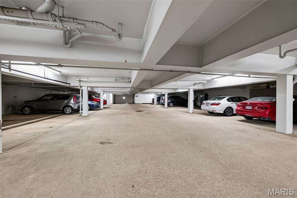 Coeur De Royale Condo Ph Iii - Residential