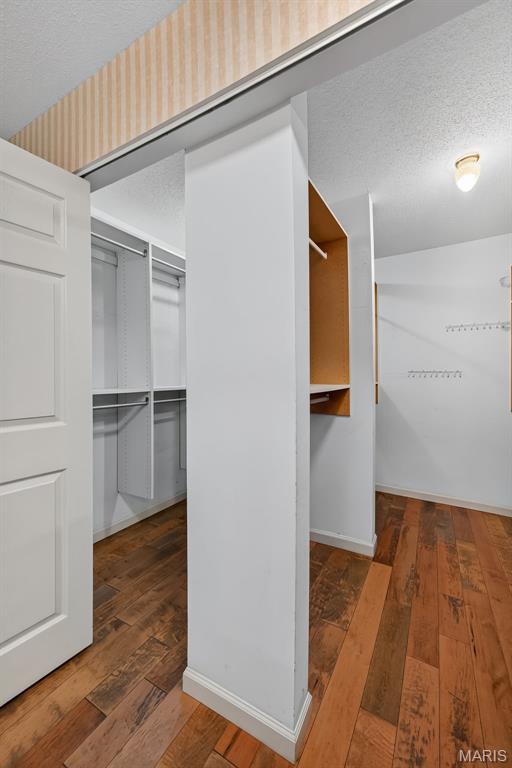 Coeur De Royale Condo Ph Iii - Residential