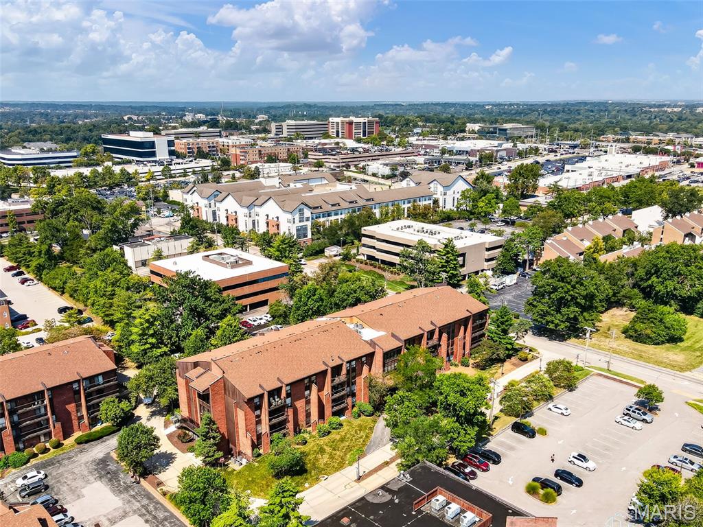 Coeur De Royale Condo Ph Iii - Residential